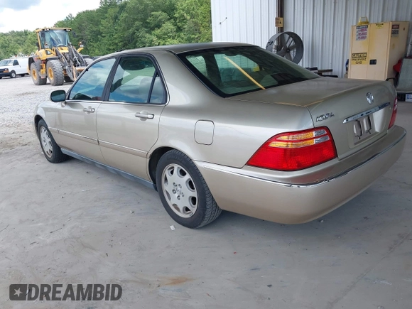 1999 Acura RL with VIN JH4KA9666XC008326, listed as a IAAI auction lot 42724647 with Not provided miles and . Bid and sale history available at DreamBid. Image 3.