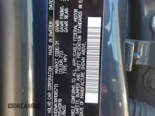2022 Volvo V60 z VIN YV4102WKXN1085713, wystawiony jako Copart lot #74863483 z przebiegiem 24 240 mil mil oraz . Historia ofert i sprzedaży dostępna na DreamBid. Obrazek 13.