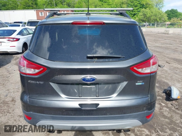 2016 Ford Escape SE с VIN 1FMCU9GX6GUB27794, выставлен на аукционе IAAI как лот 42292204 с пробегом 186 434 миль миль и . История ставок и продаж доступна на DreamBid. Изображение 17.