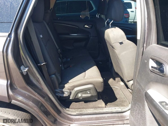 2018 Dodge Journey SE with VIN 3C4PDCAB1JT496404, listed as a IAAI auction lot 41646706 with 140,248 mi miles. Bid and sale history available at carsss.com. Image 8.