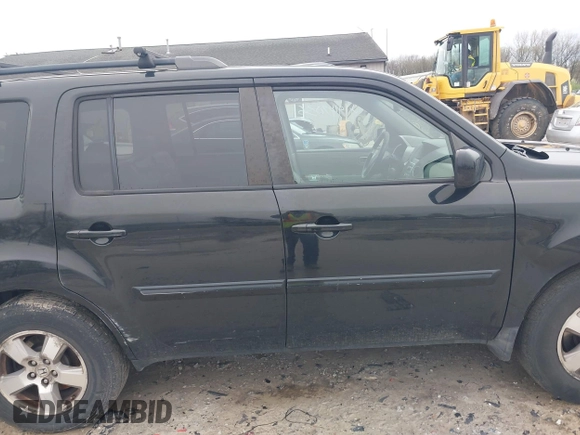 2011 Honda Pilot EX-L with VIN 5FNYF4H6XBB004269, listed as a IAAI auction lot 41947036 with 184,390 mi miles and . Bid and sale history available at carsss.com. Image 13.