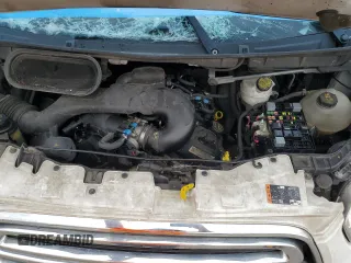 2017 Ford Transit with VIN 1FTYR1ZM7HKB00228, listed as a Copart auction lot 53419004 with Not Provided miles and Salvage Title. Bid and sale history available at DreamBid. Image 13.