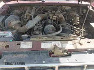 1992 Ford Ranger with VIN 1FTCR10A0NUA56005, listed as a IAAI auction lot 42005067 with 3,439 mi miles. Bid and sale history available at carsss.com. Image 10.
