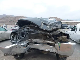 2018 Ram 2500 Tradesman z VIN 3C6UR5CL0JG369584, wystawiony jako IAAI lot #41424493 z przebiegiem Nie podano mil oraz . Historia ofert i sprzedaży dostępna na DreamBid. Obrazek 6.
