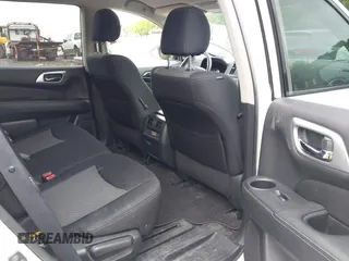 2019 Nissan Pathfinder SV with VIN 5N1DR2MM5KC577300, listed as a IAAI auction lot 42271469 with 110,849 mi miles and . Bid and sale history available at DreamBid. Image 8.