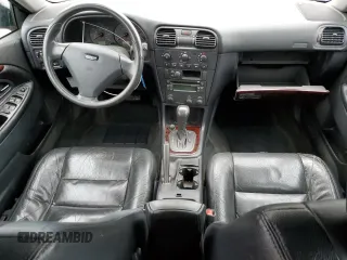 2004 Volvo V40 z VIN YV1VW27594F098590, wystawiony jako Copart lot #84892094 z przebiegiem Nie podano mil oraz Szkody całkowita. Historia ofert i sprzedaży dostępna na DreamBid. Obrazek 8.