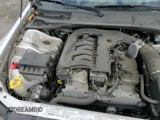 2005 Dodge Magnum SE с VIN 2D8FV48V55H557106, выставлен на аукционе Copart как лот 86112754 с пробегом 56 431 миль миль и Списание • Salvage title. История ставок и продаж доступна на DreamBid. Изображение 14.