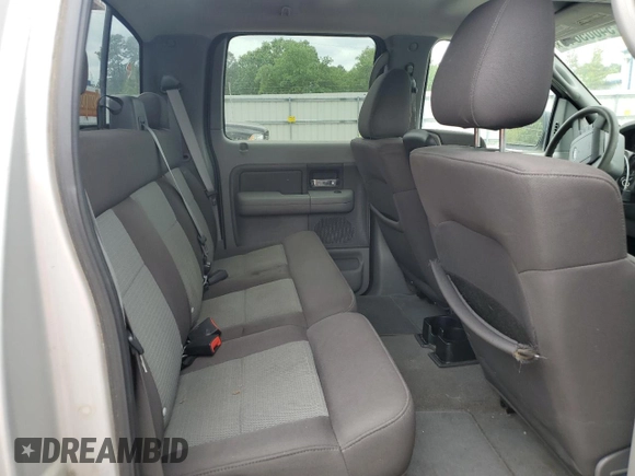2004 Ford F-150 XLT with VIN 1FTRW12W34KC97272, listed as a Copart auction lot 54005615 with 258,603 mi miles and Clean Title. Bid and sale history available at carsss.com. Image 10.