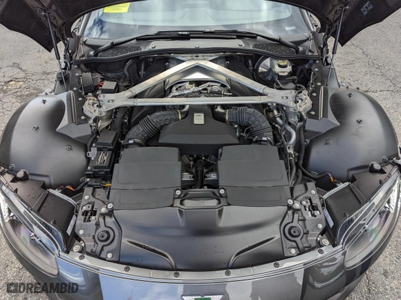 2019 Aston Martin Vantage with VIN SCFSMGAW4KGN01431, listed as a Copart auction lot 44152995 with 9,949 mi miles and Clean Title. Bid and sale history available at carsss.com. Image 7.