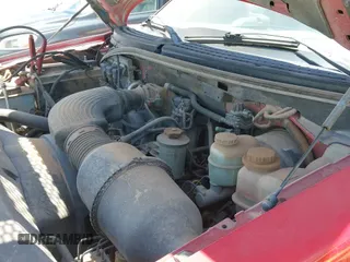 2006 Ford F-150 XLT z VIN 1FTRW12W16KC00590, wystawiony jako IAAI lot #42645572 z przebiegiem Nie podano mil oraz . Historia ofert i sprzedaży dostępna na DreamBid. Obrazek 12.