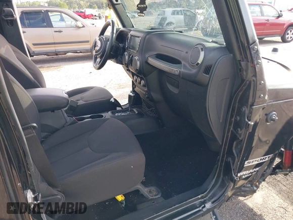 2016 Jeep Wrangler Unlimited Sport with VIN 1C4BJWDG6GL328550, listed as a IAAI auction lot 42741356 with 32,120 mi miles and . Bid and sale history available at DreamBid. Image 5.