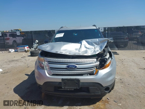2014 Ford Explorer XLT with VIN 1FM5K7D85EGB58126, listed as a IAAI auction lot 42319867 with 189,362 mi miles and . Bid and sale history available at DreamBid. Image 12.