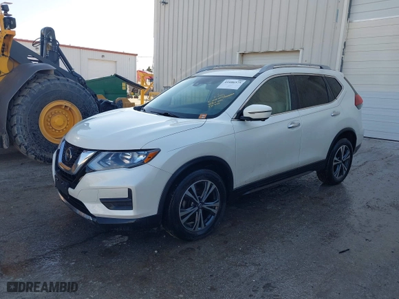 2019 Nissan Rogue SV with VIN 5N1AT2MV0KC731912, listed as a IAAI auction lot 41606575 with 83,736 mi miles. Bid and sale history available at carsss.com. Image 17.