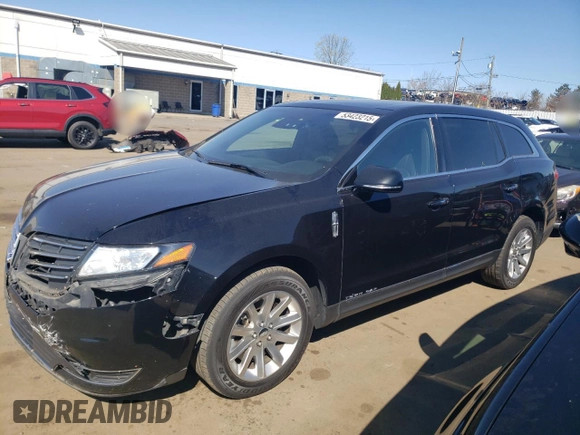 2019 Lincoln MKT with VIN 2LMHJ5NK0KBL02980, listed as a Copart auction lot 53423215 with 191,835 mi miles and Salvage Title. Bid and sale history available at DreamBid. Image 1.