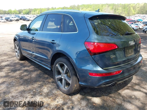 2015 Audi Q5 Premium Plus z VIN WA1DGAFP8FA088753, wystawiony jako IAAI lot #41983265 z przebiegiem 55 077 mil mil oraz . Historia ofert i sprzedaży dostępna na DreamBid. Obrazek 3.