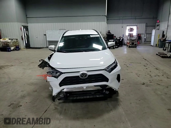 2023 Toyota RAV4 XLE with VIN 2T3P1RFV4PW339921, listed as a Copart auction lot 89266675 with 35,580 mi miles and Salvage Title. Bid and sale history available at carsss.com. Image 11.