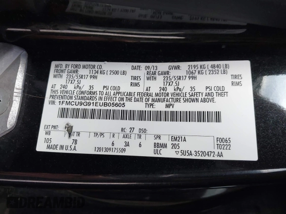 2014 Ford Escape SE with VIN 1FMCU9G91EUB05605, listed as a IAAI auction lot 41479240 with 152,510 mi miles. Bid and sale history available at carsss.com. Image 9.