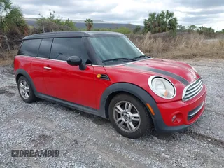 2013 MINI Clubman z VIN WMWZF3C50DT490262, wystawiony jako IAAI lot #41674033 z przebiegiem 194 622 mil mil oraz . Historia ofert i sprzedaży dostępna na DreamBid. Obrazek 1.