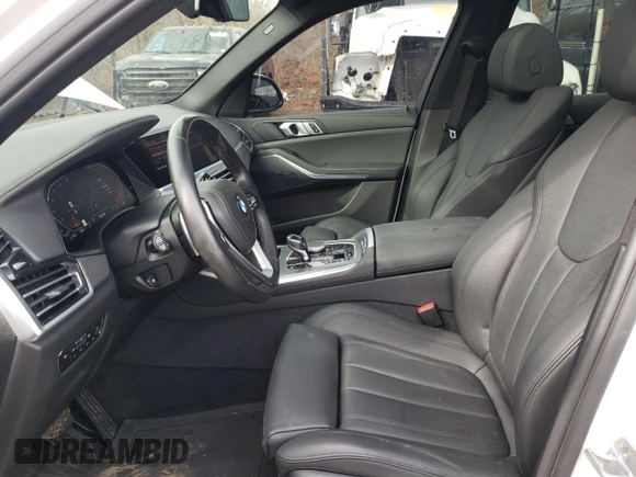 2019 BMW X5 xDrive40i with VIN 5UXCR6C53KLL09121, listed as a Copart auction lot 40555843 with 54,041 mi miles. Bid and sale history available at carsss.com. Image 7.