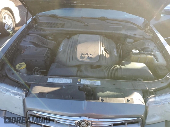 2009 Chrysler 300 with VIN 2C3LA63T09H545714, listed as a Copart auction lot 41798105 with 253,066 mi miles and Clean Title. Bid and sale history available at carsss.com. Image 11.