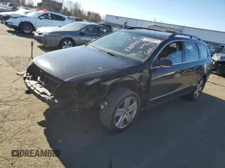 2008 Volkswagen Passat Komfort z VIN WVWLK73C78E030584, wystawiony jako Copart lot #83399974 z przebiegiem 100 427 mil mil oraz Szkoda całkowita • Salvage title. Historia ofert i sprzedaży dostępna na DreamBid. Obrazek 1.