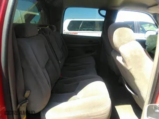 2006 Chevrolet Avalanche LT with VIN 3GNEC12Z36G170377, listed as a IAAI auction lot 39354647 with 172,775 mi miles. Bid and sale history available at carsss.com. Image 8.