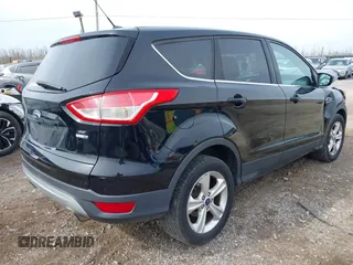2016 Ford Escape SE with VIN 1FMCU9G94GUA30823, listed as a IAAI auction lot 41941674 with 119,789 mi miles. Bid and sale history available at carsss.com. Image 4.
