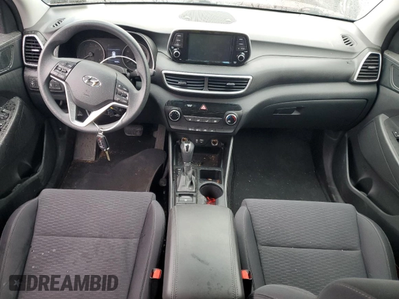 2020 Hyundai Tucson SE z VIN KM8J2CA44LU237651, wystawiony jako Copart lot #57597695 z przebiegiem 46 298 mil mil oraz Czysty tytuł • Clean title. Historia ofert i sprzedaży dostępna na DreamBid. Obrazek 8.