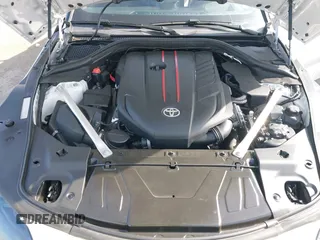 2021 Toyota Supra 3.0 z VIN WZ1DB0C06MW039185, wystawiony jako IAAI lot #42160847 z przebiegiem 42 736 mil mil oraz . Historia ofert i sprzedaży dostępna na DreamBid. Obrazek 10.