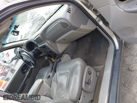 2002 Chevrolet TrailBlazer LTZ with VIN 1GNDT13S522148798, listed as a IAAI auction lot 42066656 with 175,907 mi miles and . Bid and sale history available at DreamBid. Image 5.