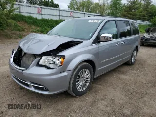 2016 Chrysler Town & Country Touring z VIN 2C4RC1CG5GR151042, wystawiony jako Copart lot #57134765 z przebiegiem 135 750 mil mil oraz Tytuł czysty. Historia ofert i sprzedaży dostępna na DreamBid. Obrazek 1.