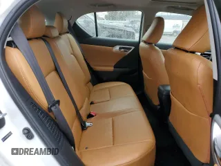 2012 Lexus CT 200h z VIN JTHKD5BH9C2080211, wystawiony jako Copart lot #47530625 z przebiegiem 114 971 mil mil oraz Szkoda całkowita • Salvage title. Historia ofert i sprzedaży dostępna na DreamBid. Obrazek 10.