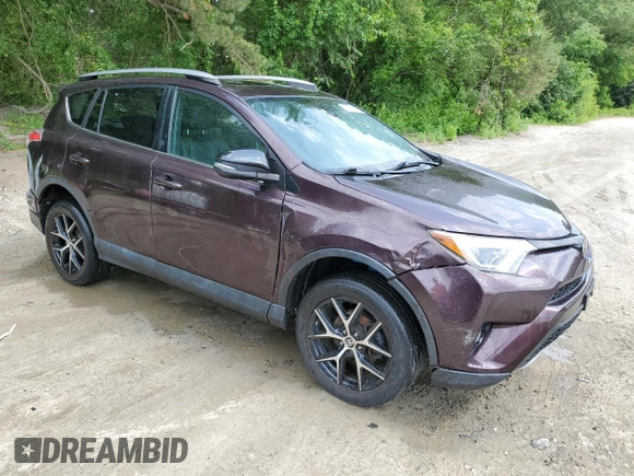 2017 Toyota RAV4 SE z VIN 2T3JFREV1HW693423, wystawiony jako Copart lot #60698465 z przebiegiem 132 508 mil mil oraz Czysty tytuł • Clean title. Historia ofert i sprzedaży dostępna na DreamBid. Obrazek 4.