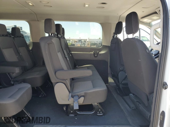 2023 Ford Transit Passenger XL with VIN 1FBAX2YG0PKA79637, listed as a Copart auction lot 60656305 with 30,555 mi miles and Clean title. Bid and sale history available at DreamBid. Image 11.