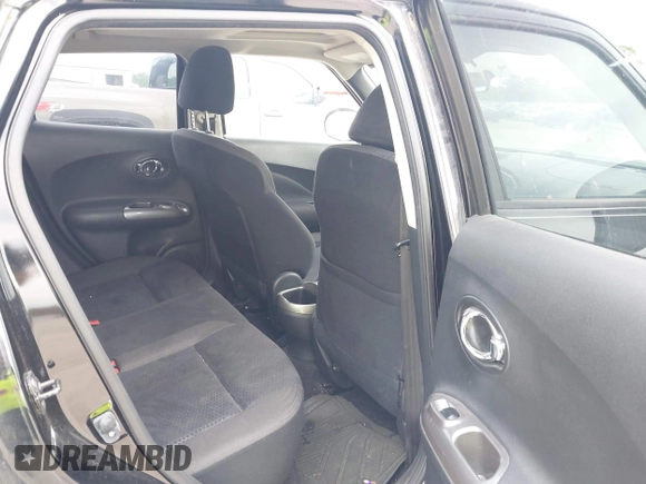2012 Nissan Juke SL z VIN JN8AF5MVXCT128078, wystawiony jako IAAI lot #42354638 z przebiegiem 105 851 mil mil oraz . Historia ofert i sprzedaży dostępna na DreamBid. Obrazek 8.