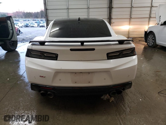 2017 Chevrolet Camaro 2SS z VIN 1G1FH1R73H0179941, wystawiony jako Copart lot #41758925 z przebiegiem 157 646 mil mil oraz Szkoda całkowita • Salvage title. Historia ofert i sprzedaży dostępna na DreamBid. Obrazek 6.