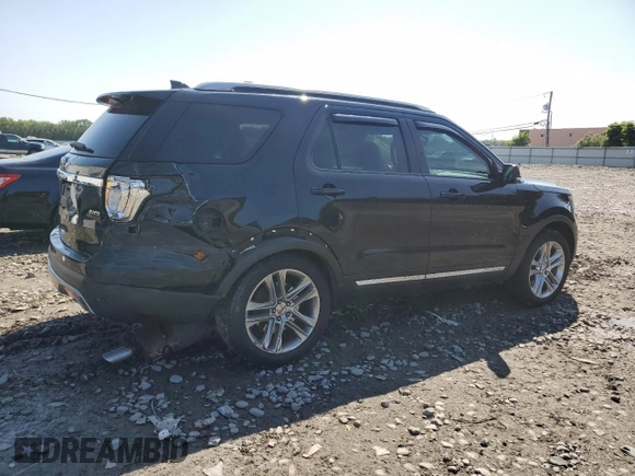 2017 Ford Explorer XLT with VIN 1FM5K8D82HGC17014, listed as a Copart auction lot 60517145 with 110,254 mi miles and Salvage title. Bid and sale history available at DreamBid. Image 3.