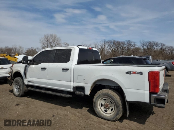 2023 Ford F-250 XL with VIN 1FT8W2BT4PEC55607, listed as a Copart auction lot 49892185 with 66,628 mi miles and Salvage Title. Bid and sale history available at DreamBid. Image 2.