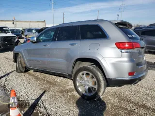 2020 Jeep Grand Cherokee Summit with VIN 1C4RJFJT9LC255247, listed as a Copart auction lot 45195775 with 71,987 mi miles and Salvage title. Bid and sale history available at DreamBid. Image 2.