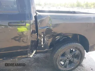 2019 Ram 1500 Express z VIN 1C6RR7KT7KS519977, wystawiony jako IAAI lot #42115534 z przebiegiem 65 350 mil mil oraz . Historia ofert i sprzedaży dostępna na DreamBid. Obrazek 6.