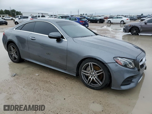 2018 Mercedes-Benz E-Class E 400 with VIN WDD1J6FB9JF039283, listed as a Copart auction lot 82918073 with 73,626 mi miles and Salvage Title. Bid and sale history available at carsss.com. Image 4.