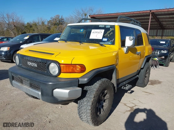 2008 Toyota FJ Cruiser with VIN JTEBU11F28K031235, listed as a IAAI auction lot 41393475 with 203,439 mi miles. Bid and sale history available at carsss.com. Image 17.
