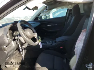 2022 Mazda CX-30 S with VIN 3MVDMBAL5NM405431, listed as a Copart auction lot 85294924 with 29,760 mi miles and Salvage title. Bid and sale history available at DreamBid. Image 7.