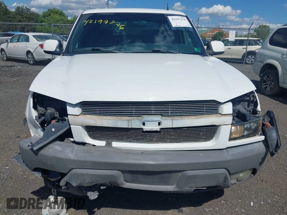 2002 Chevrolet Avalanche with VIN 3GNEC13T92G265370, listed as a IAAI auction lot 42197376 with Not Provided miles and . Bid and sale history available at DreamBid. Image 6.