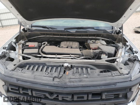2024 Chevrolet Silverado 1500 Custom with VIN 1GCPDBEK5RZ285375, listed as a Copart auction lot 50422105 with 27,002 mi miles and Salvage Title. Bid and sale history available at DreamBid. Image 13.