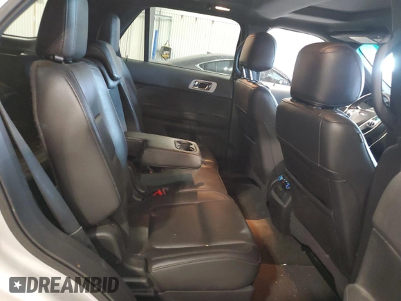 2015 Ford Explorer Limited z VIN 1FM5K8F8XFGA30808, wystawiony jako Copart lot #54839745 z przebiegiem 157 198 mil mil oraz Szkoda całkowita • Salvage title. Historia ofert i sprzedaży dostępna na DreamBid. Obrazek 11.