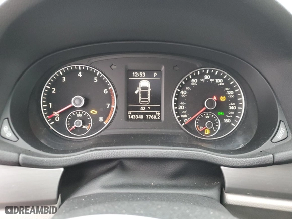 2015 Volkswagen Passat 1.8T Sport with VIN 1VWBT7A31FC040917, listed as a Copart auction lot 43536315 with 143,340 mi miles and Clean Title. Bid and sale history available at carsss.com. Image 9.