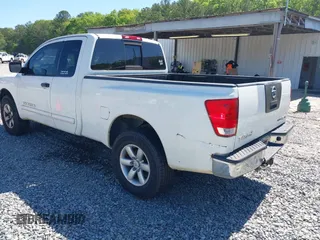 2008 Nissan Titan XE with VIN 1N6BA06C38N351875, listed as a IAAI auction lot 42060102 with 174,337 mi miles and . Bid and sale history available at DreamBid. Image 3.