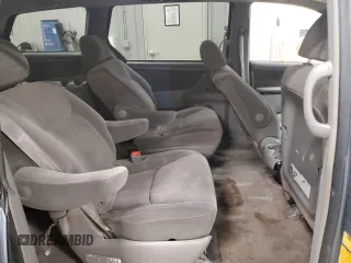 2005 Toyota Sienna CE with VIN 5TDZA23C75S298086, listed as a Copart auction lot 49733965 with 174,625 mi miles and Clean Title. Bid and sale history available at carsss.com. Image 12.