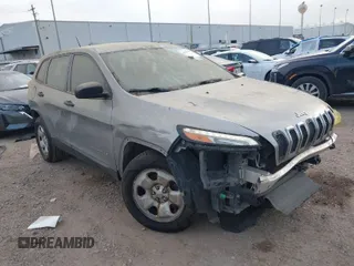 2015 Jeep Cherokee Sport with VIN 1C4PJLAB8FW546984, listed as a IAAI auction lot 41876940 with 196,951 mi miles. Bid and sale history available at carsss.com. Image 1.
